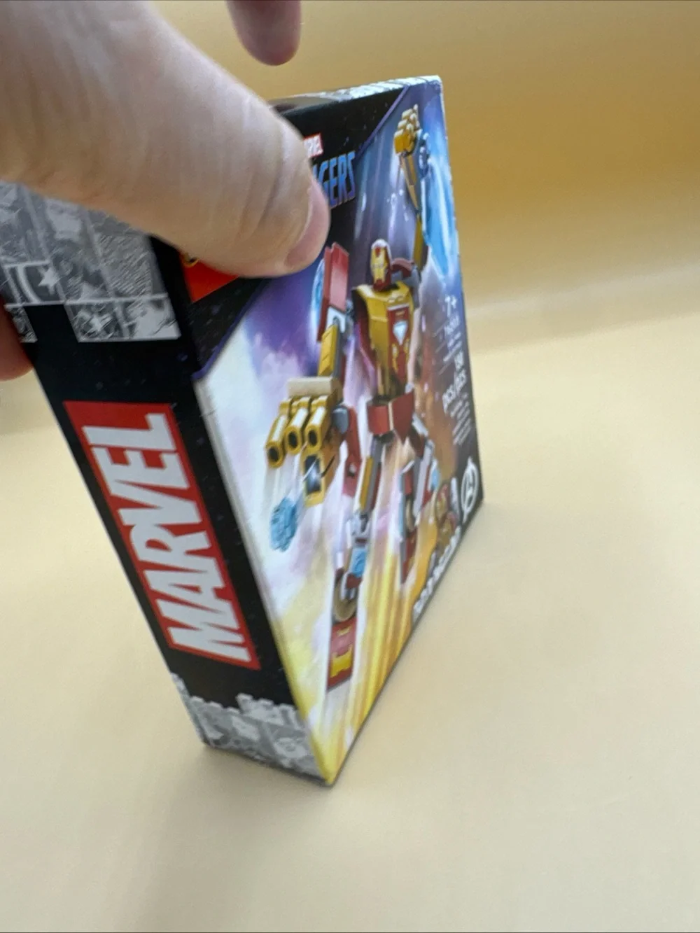 2022 LEGO 76203 Marvel Super Heroes Avengers Iron Man Mech Armor w/Iron Man NIB